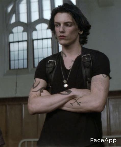 Pin By Bambi On Shadowhunter Dr Jamie Campbell Bower Jamie Campbell