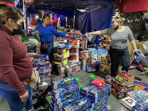 Chilango 6 Tianguis Rifados Para Comprar Juguetes A Buen Precio