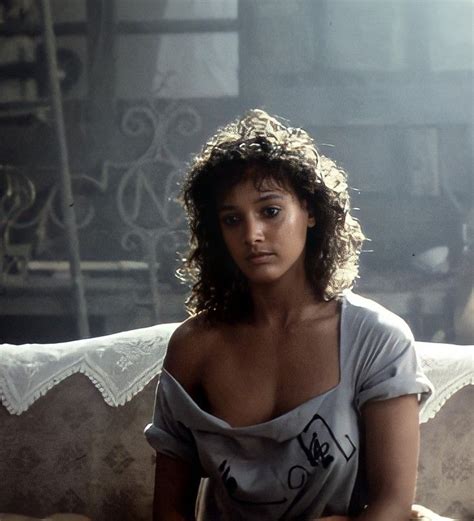 Jennifer Beals | Jennifer beals, Jennifer, Flashdance