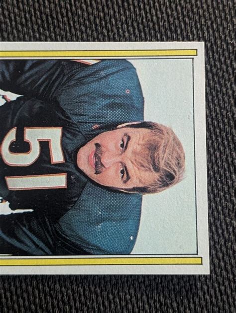 1974 Topps Set Break 230 Dick Butkus Chicago Bears Football Card EX