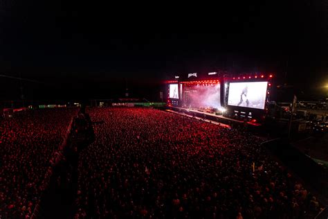 Foo Fighters Foo Fighters 11 18 Dave Grohl Und Co Als Headliner