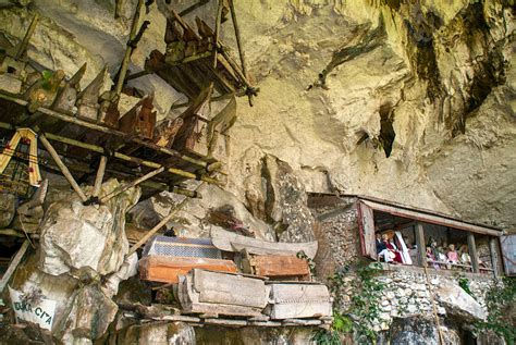 The Hanging Coffins of Sagada: A Dying Burial Practice Steeped in History