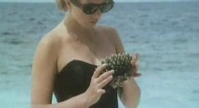 TRETIY NE LISHNIY NUDE SCENES AZNude