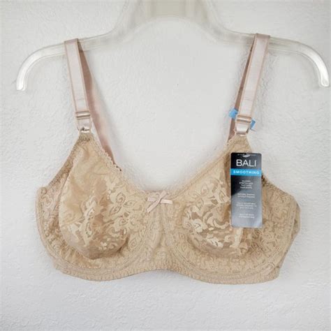 Bali Intimates Sleepwear Nwt Bali Smoothing Bra C Lace Underwired New Beige Nude