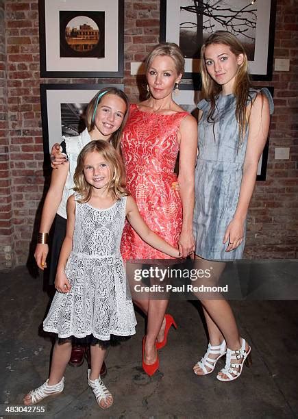 Fiona Eve Facinelli Photos and Premium High Res Pictures - Getty Images