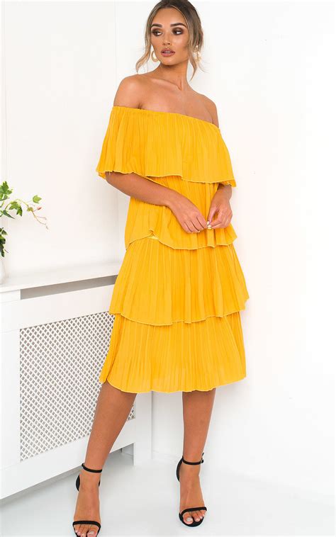 Alissa Off Shoulder Tiered Midi Dress In Mustard Ikrush