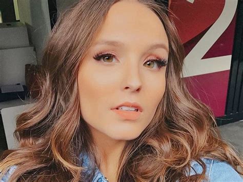 Larissa Manoela Larissa Manoela Nude Hot Photos EXCLUSIVE Seja monocromático estampado