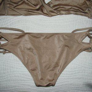 Shade And Shore Swim Womens Gold Bikini Took The Pad Out Of The Top