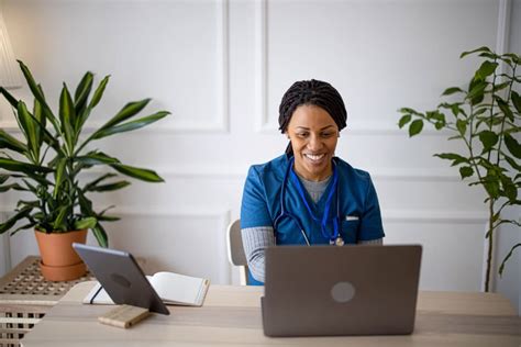 The Best Online Nurse Practitioner Programs 2024 | NurseJournal.org