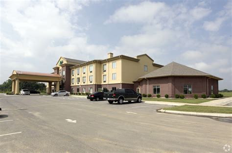 2780 N Wood Dr, Okmulgee, OK 74447 - Holiday Inn Express & Suites ...