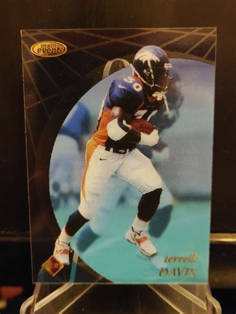 Terrell Davis 1998 Collector S Edge Main Event 32 2000 Denver Broncos