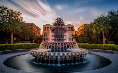 Waterfront Park Pineapple Fountain : r/Charleston