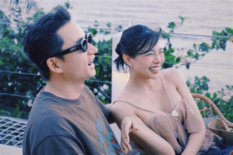 V Hot Girl C A Phan M Nh Qu Nh Ph N B C Tin N Y U V Ti N B O D N Tr