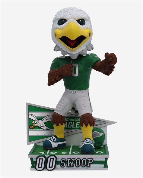 Swoop Philadelphia Eagles Kelly Green Uniform Mascot Bobblehead Foco