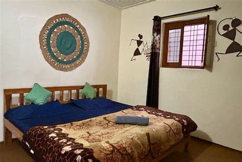 Hots Kasar Devi 𝗕𝗢𝗢𝗞 Binsar Hostel 𝘄𝗶𝘁𝗵 𝗙𝗥𝗘𝗘 𝗖𝗮𝗻𝗰𝗲𝗹𝗹𝗮𝘁𝗶𝗼𝗻