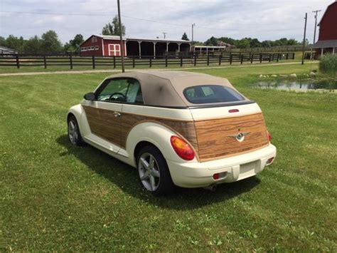 PT Cruiser 2005 Woody Convertible