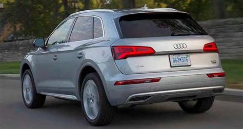 Audi Q5 Suvs Recalled Because Trim Piece May Loosen