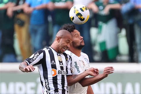 Em jogo truncado Atlético MG e Palmeiras não tiram o 0 do placar