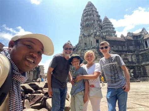 Family-Friendly Private Angkor Wat Tour -Start Your Trip Now