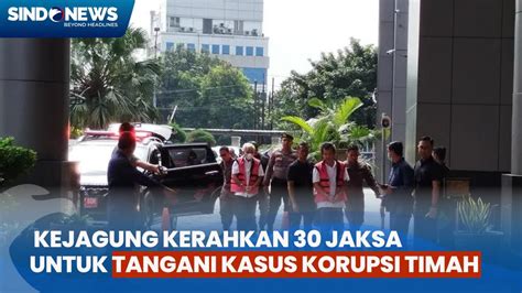 Full Kejagung Serahkan Berkas Tersangka Kasus Korupsi Timah Ke