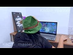 Nerdão Doesn t Let His Girlfriend Play And Records The Fuck Flame xxx Mobile Porno Videos