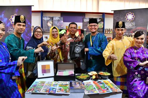 Gubernur Ansar Buka Gebyar Melayu Pesisir Tahun 2023