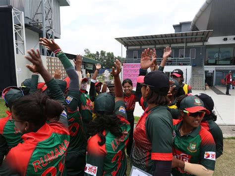 Womens Asia Cup T20 Final Live Score India Vs Bangladesh Mundnews