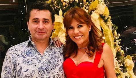 Alfredo Zambrano dice que fue difícil su reconquistar a Magaly Medina