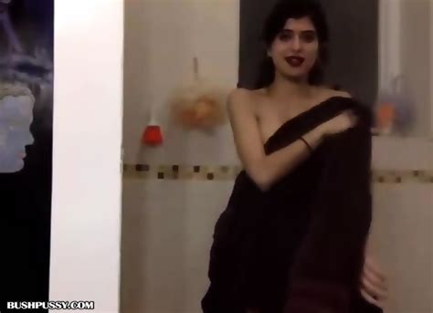 Amateur Dark Haired Princess With Hairy Bush Showers