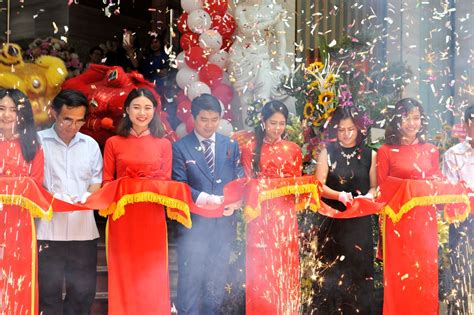 Dàn hot teen đọ dáng trong sự kiện tại Hà Nội