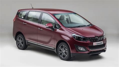 Mahindra Marazzo Images, Interior & Exterior Photo Gallery - CarWale