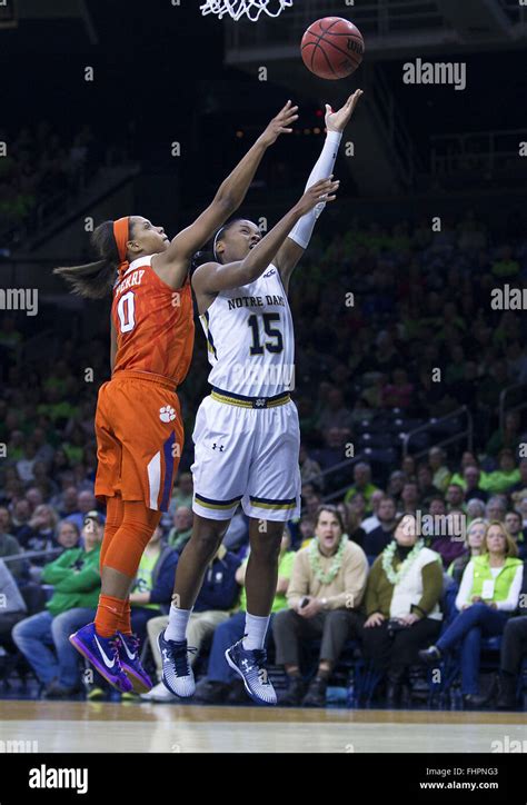 South Bend Indiana USA 25th Feb 2016 Notre Dame Guard Lindsay