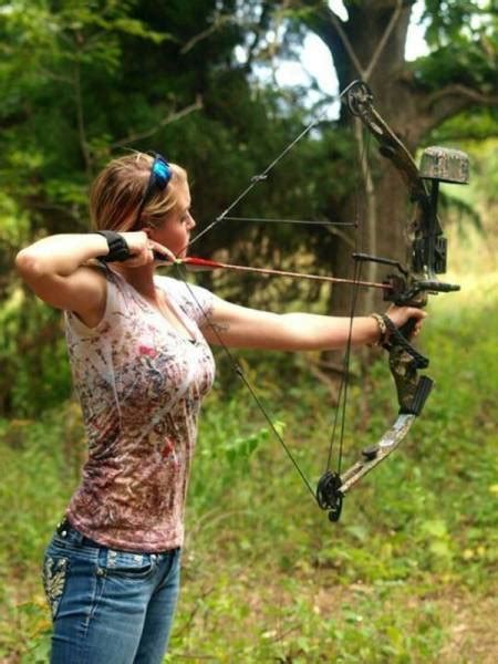 These Sexy Archery Girls Will Pierce Your Heart 40 Pics