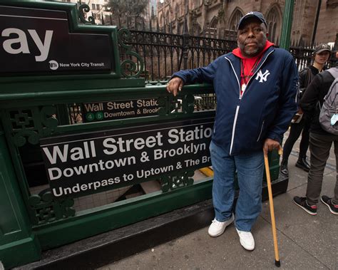 These subway stations have secret art galleries you never noticed 21