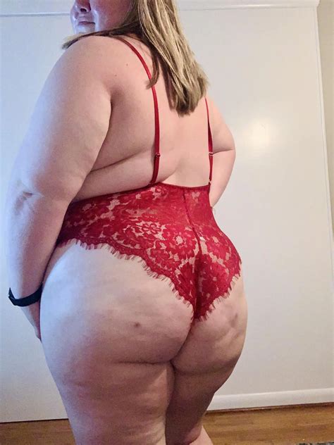 Does This Make My Ass Look Big Scrolller