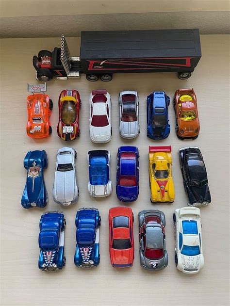 Hot Wheels Autos Und Lkw Mit Rampe Gebraucht In Basel F R Chf Mit Lieferung Auf Ricardo