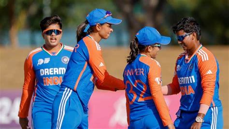 Indian Women’s Cricket Team Family Wishes Players Ahead Of T20 World Cup 2024, Watch Viral Video ...