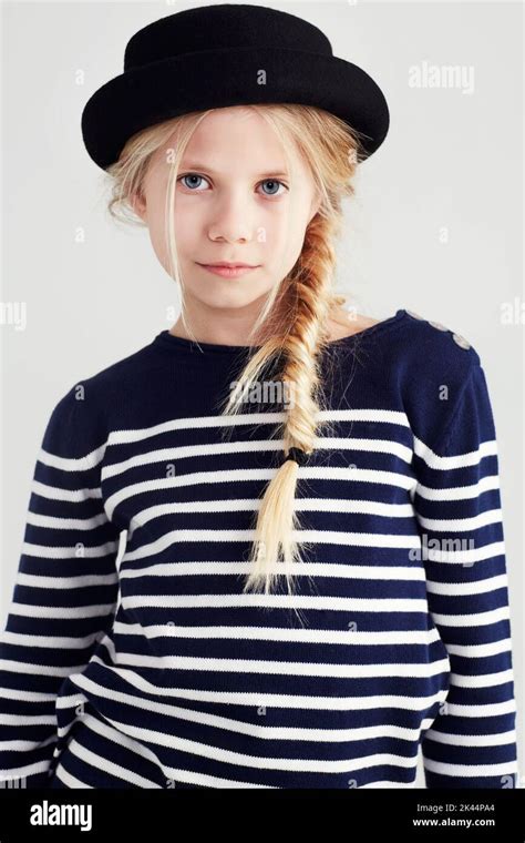 Girl Preteen Studio Banque De Photographies Et Dimages à Haute