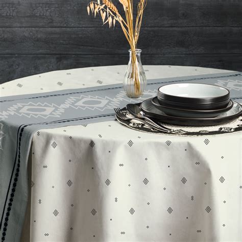 Yellowstone Round Tablecloth 70 Beth Collection