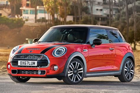 Kenteken Check R 318 KP MINI Cooper AutoWeek