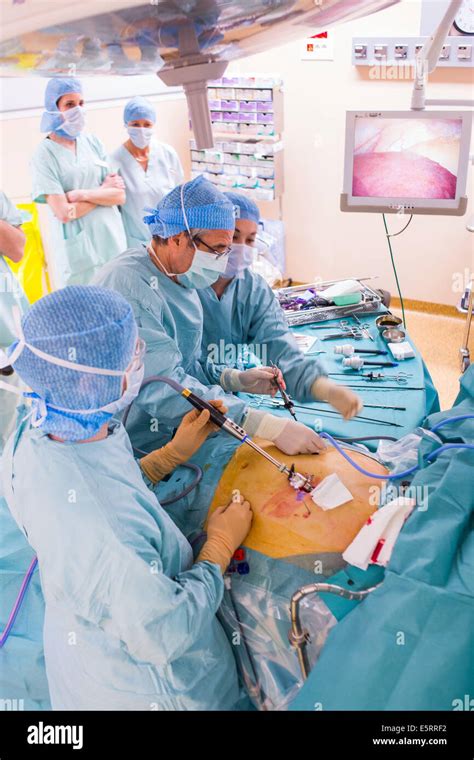 Surgeons Performing A Laparoscopic Sleeve Gastrectomy Limoges Hospital