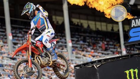 VÍDEO Melhores momentos da 13ª etapa do AMA Supercross em Atlanta