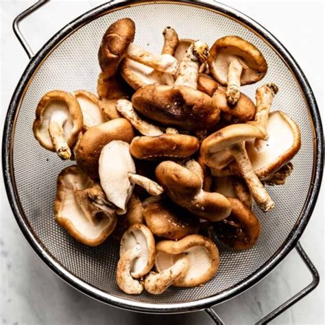 How to Clean Shiitake Mushrooms - Foolproof Living