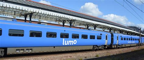 Class 803 At300 Electric Multiple Units Emu Emus Lumo Service Between London Edinburgh Stevenage