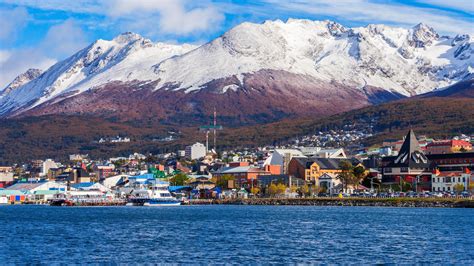 Explore The Antarctic Peninsula