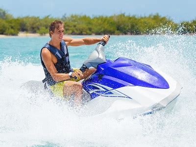 8 REASONS WHY JET SKIING IS BENEFICIAL | Action Water Sportz