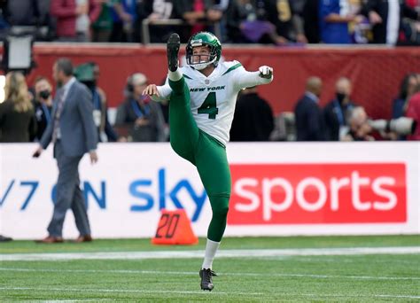 Jets Punter Breaks Unusual Record With Great Dad Triumph Nj