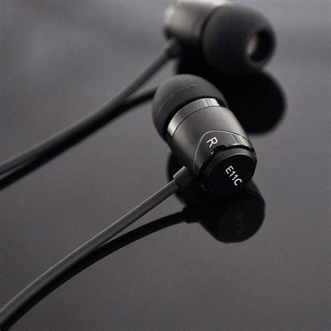 SoundMAGIC Headphones: Buy SoundMAGIC Headphones
