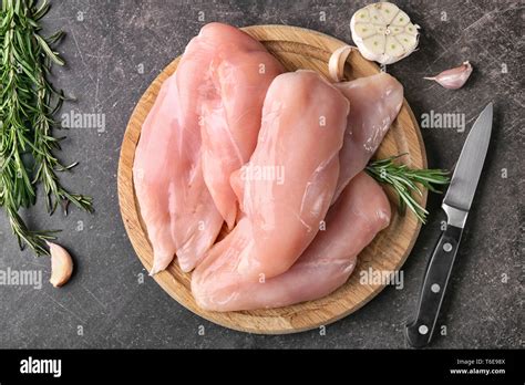 Raw Chicken Hi Res Stock Photography And Images Alamy