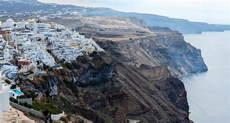santorini  paradise lost  tourism world  belvoir